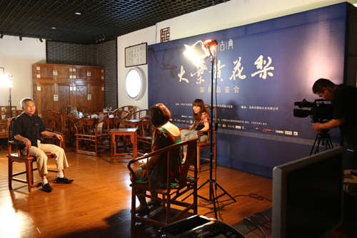 《中国红木古典家具》杂志总编辑赵夫瀛接受《红的经典》采访